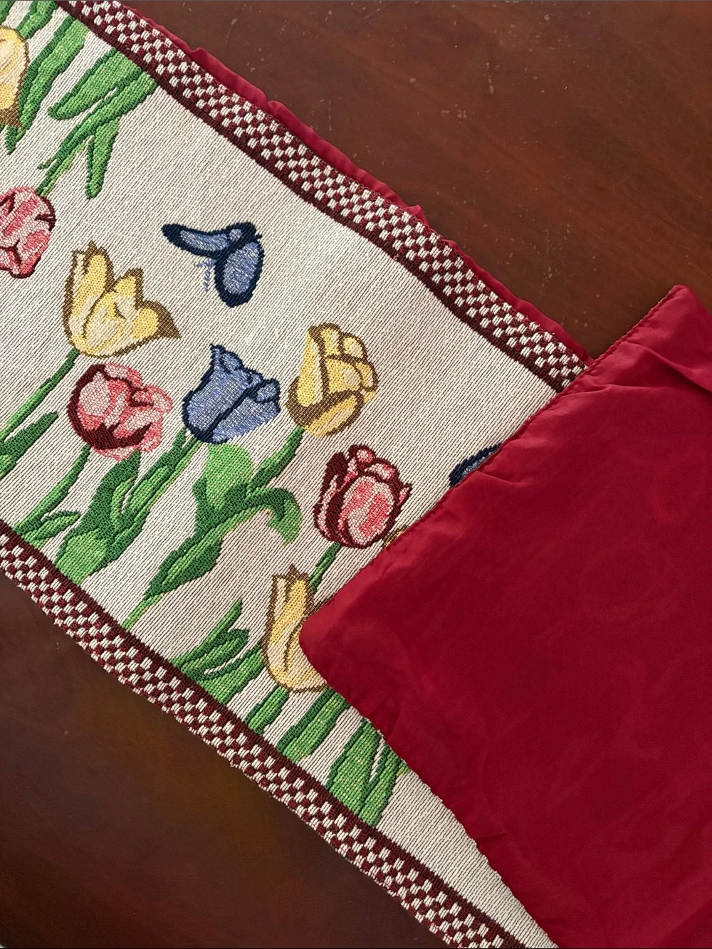 Floral Tulips Butterflies Tapestry Table Runner Spring Easter Cottage Farmhouse